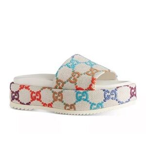 Gucci women’s GG multicolor platform slide sandals